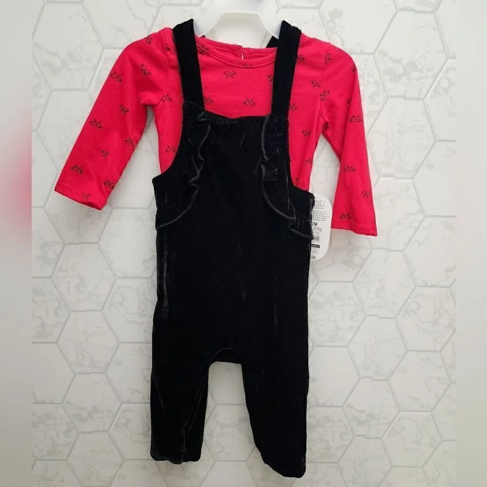 New Baby Girl Christmas Overall and Bodysuit Outfit